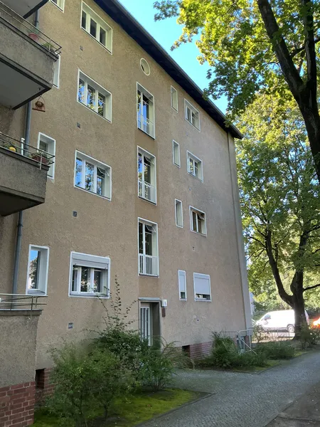 2-Zimmer - IDIALE SINGLE-WOHNUNG — photo 1